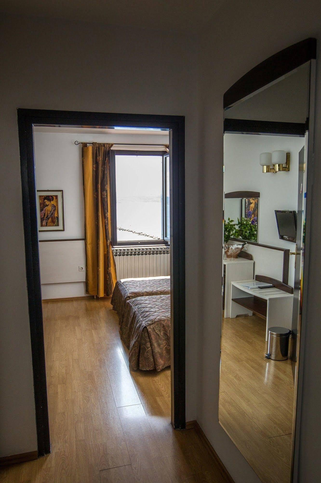 Kastel Hotel