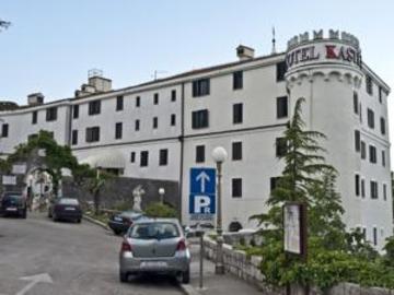 Kastel Hotel