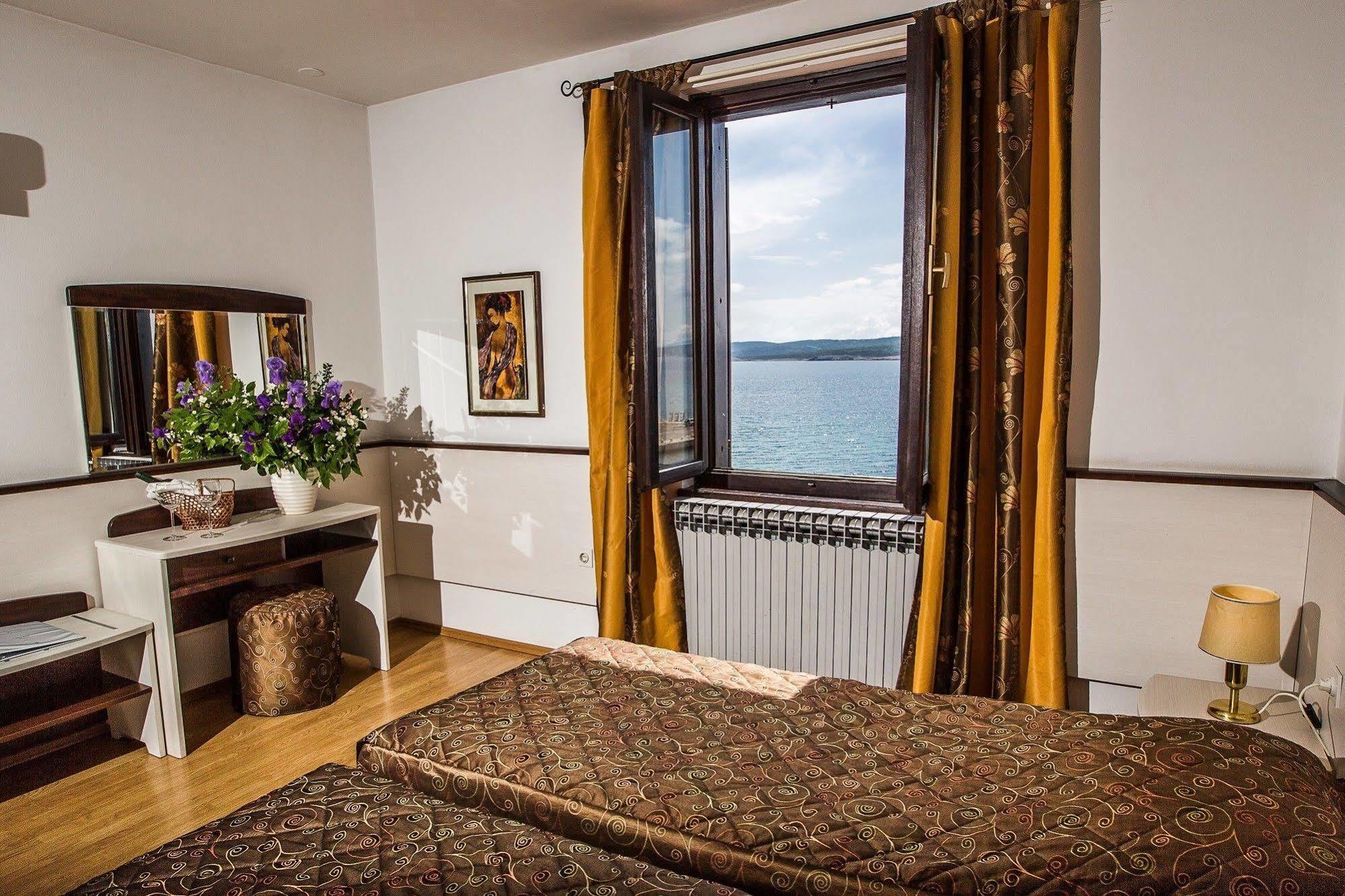 Kastel Hotel