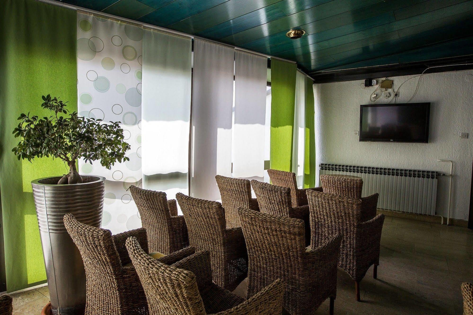 Kastel 3*